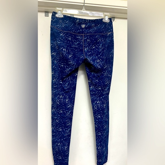 Athleta Zebra Chaturanga™ Tight - size S - blue/gray - Picture 4 of 10